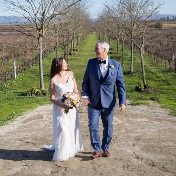 Meet your Posher, Posh - Picture 7 of 7